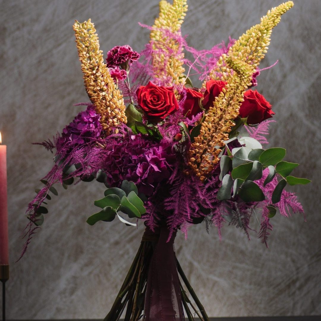 Ruby Bloom (Αντιγραφή)